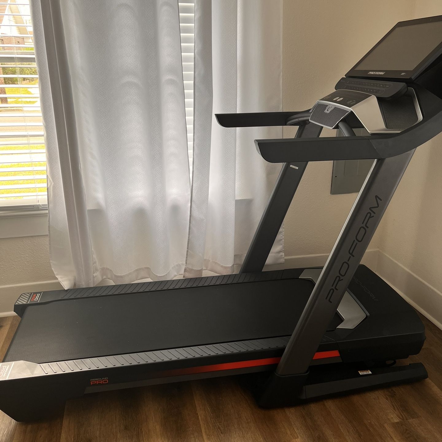 Pro-Form Pro 9000 Treadmill