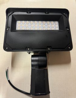 LED Lights 120W w Sensor -Box of 6