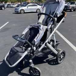 UPPAbaby Vista V2 Stroller – Full Setup w/ Extras (Great Condition) – $500