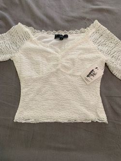 White lace long sleeve