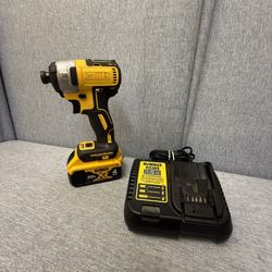DeWALT 1/4" Impact Driver 