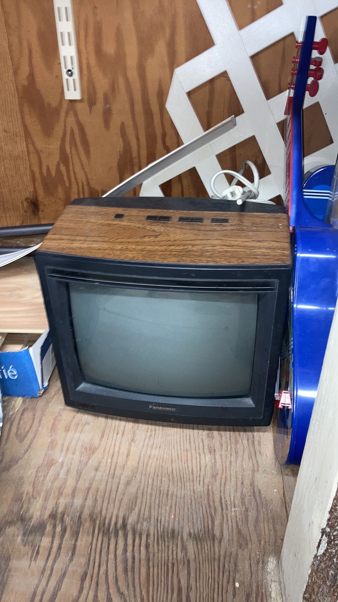 Panasonic vintage 10 inch tv