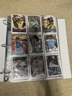 177 Baseball And Football Cards