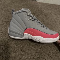 Air Jordan 12 Retro Wolf Grey Racer Pink Size 7 Youth 510815-060 (8.5 in womens)