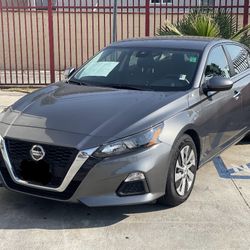 2022 Nissan Altima