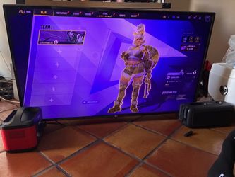LG 55" 4K Smart TV - Works Perfectly (55UJ6300)