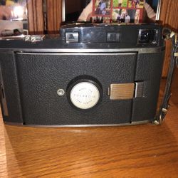 Vintage Camera Polaroid Model  150 Land camera