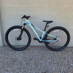 SPECIALIZED PITCH SPORT 27.5 INCH MOUNTAIN BIKE LIKE NEW ( EXTRA SMALL) CHECK MY OTHER BIKES 