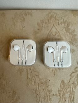 Genuine Apple EarPods Wired Headphones 3.5mm