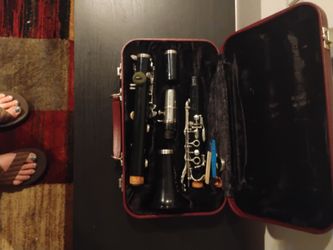 Bundy Deluxe Clarinet 