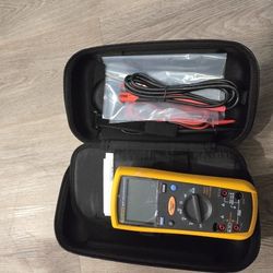 Fluke 1577 Insulation Multi Meter