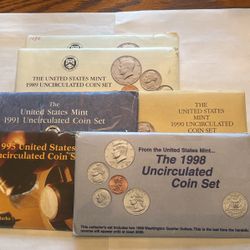 Mix 1990’s Mint Sets