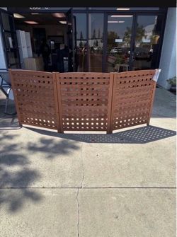 New 3 Panel Fence Screen Fence. Good for AC unit, Trash Can, Pool Equipment,