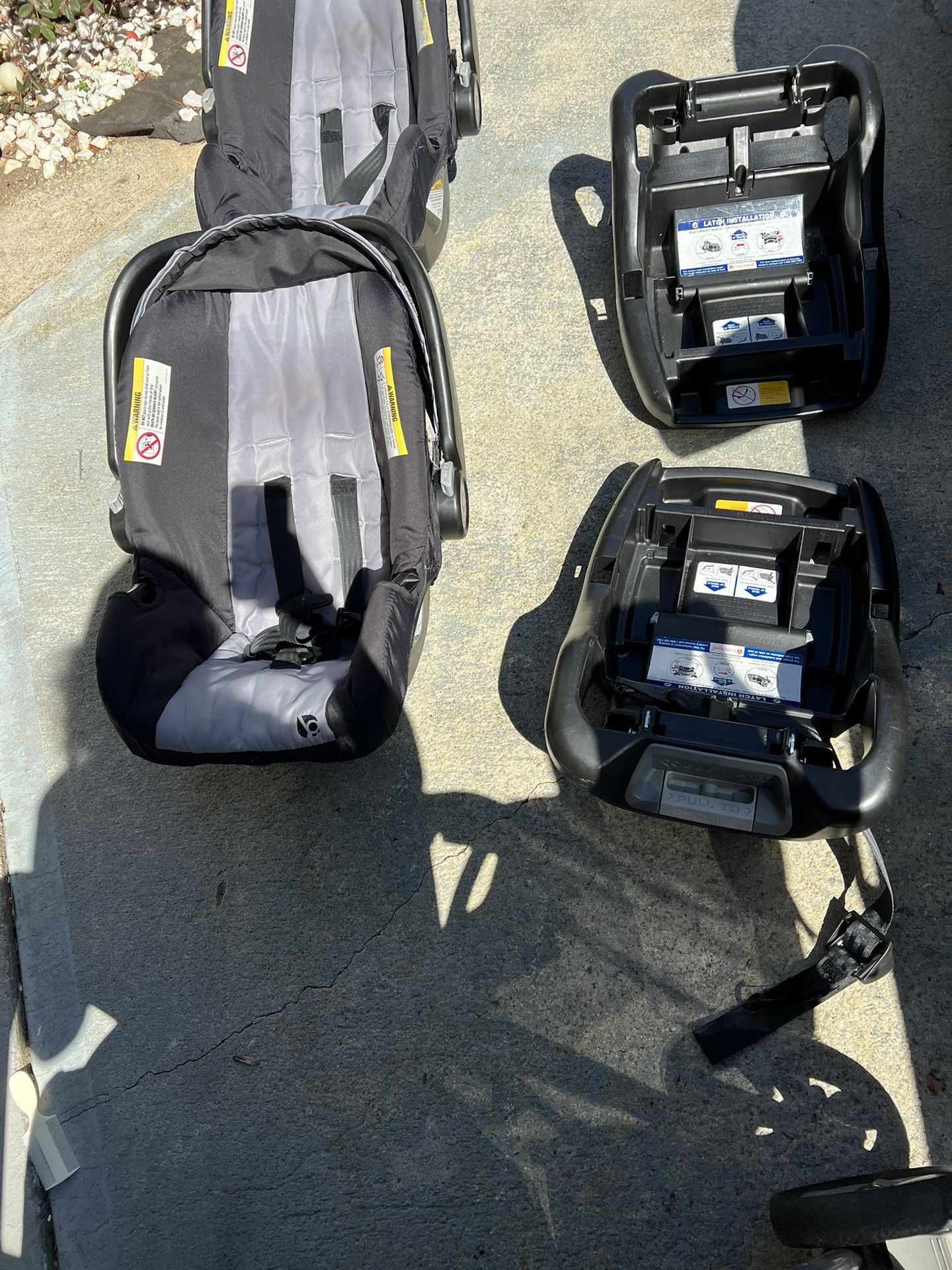 Twin Car Seat And Stroller Set