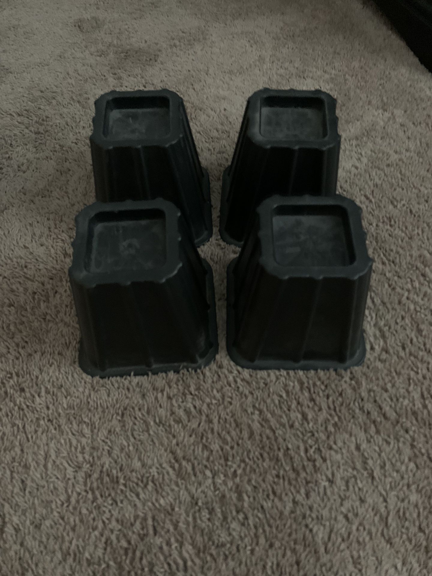 Bed Risers, Set Of 4