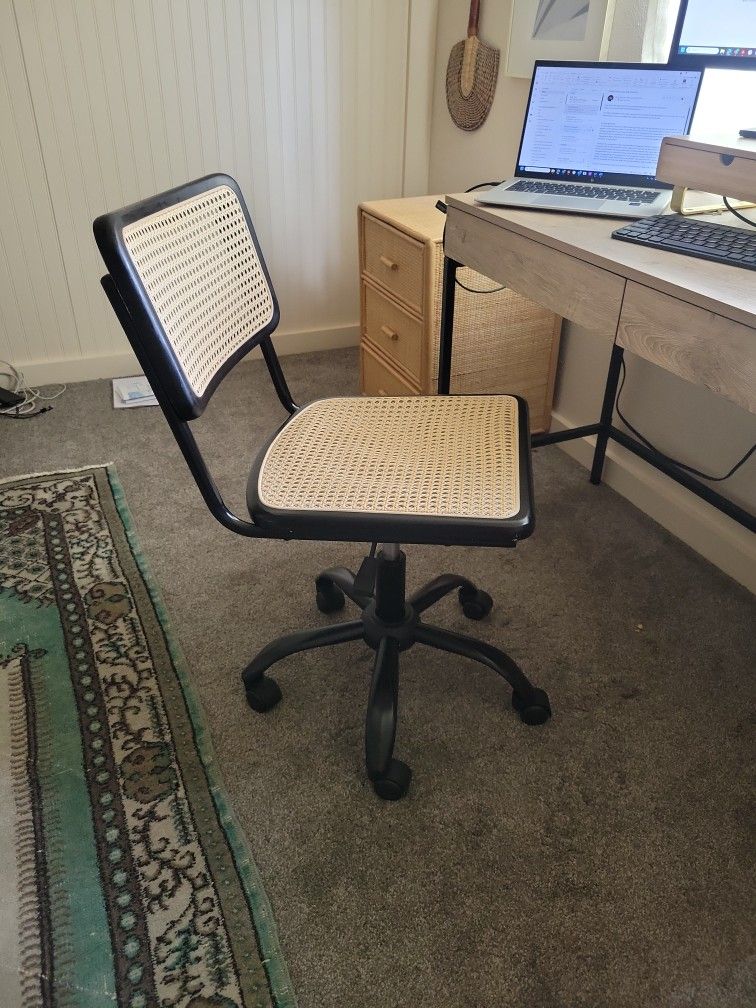Rattan Rolling Office Chair