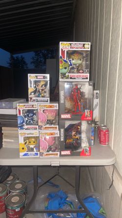 Funko Pop & Marvel Figure Collection Lot