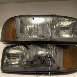 99-06 Sierra Headlights 