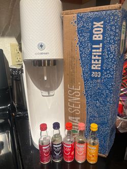 Soda streamer plus flavors and extra CO2 tank