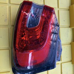 2015 Jeep Cherokee RH Taillight