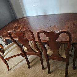 Dining table set