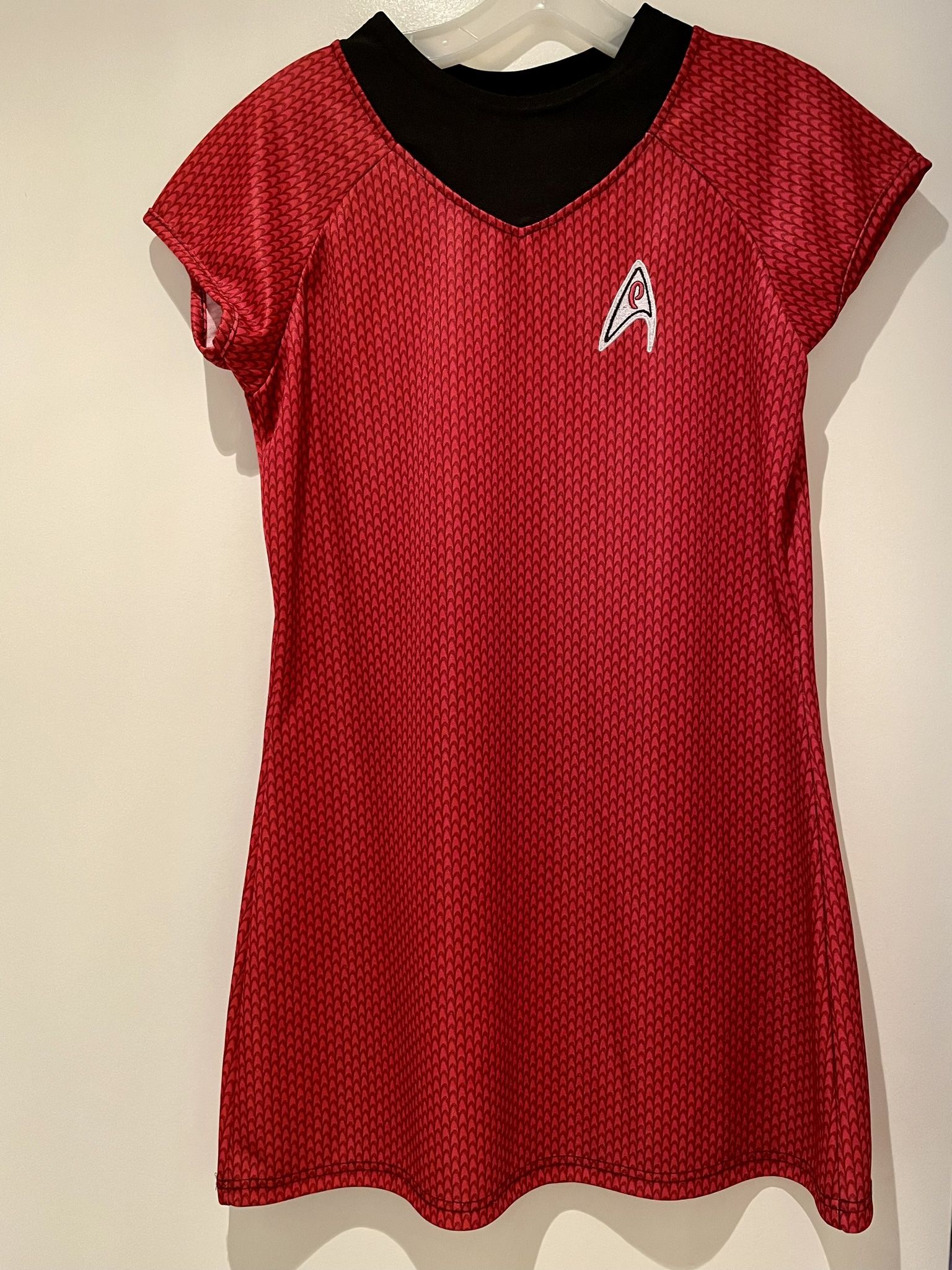 Star Trek Man And Woman Costumes