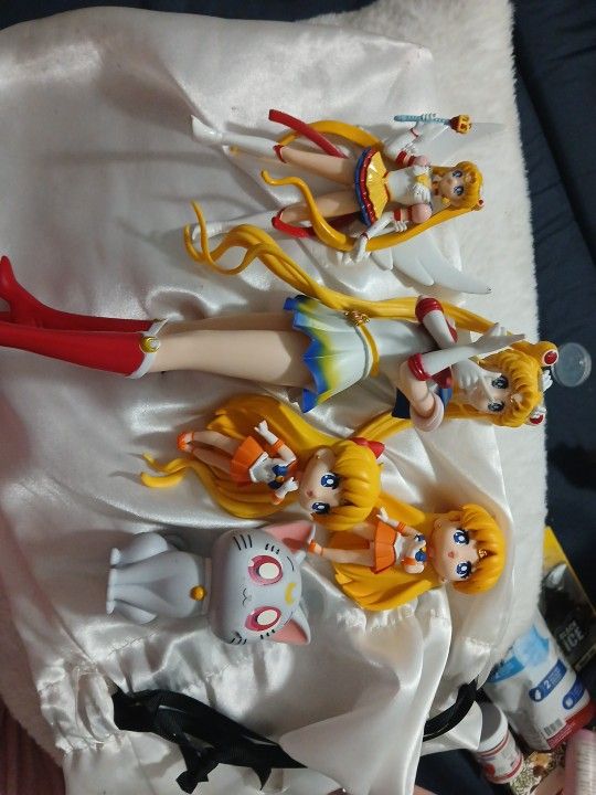 Sailor Moon Figures
