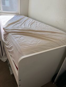 Bed 🛏️