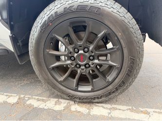 Falken 265/60R20 set of 4 tires