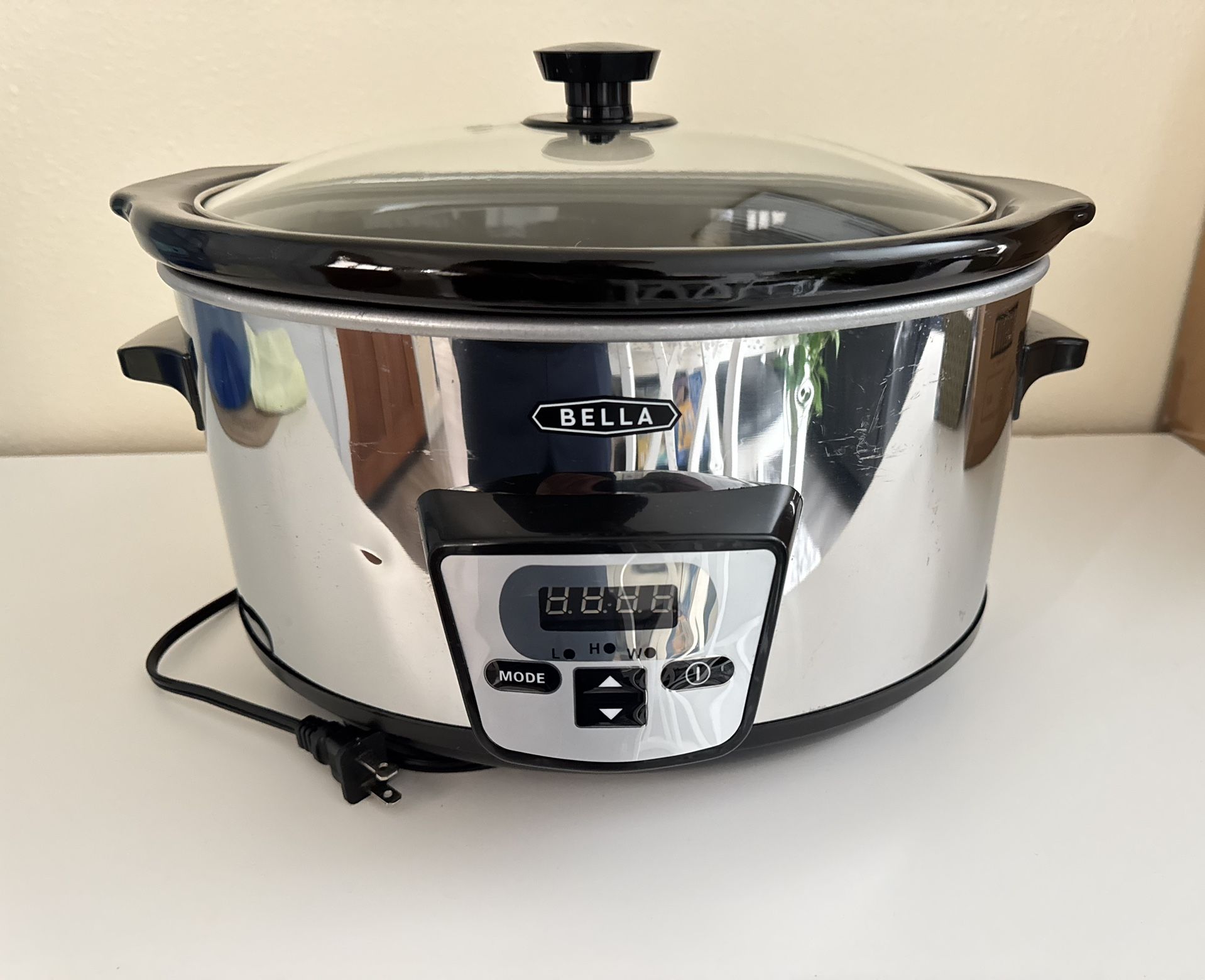 PENDING! Bella Slow Cooker