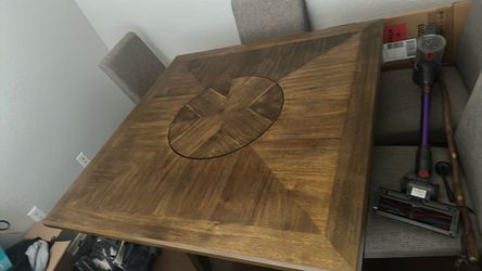 Dinning table