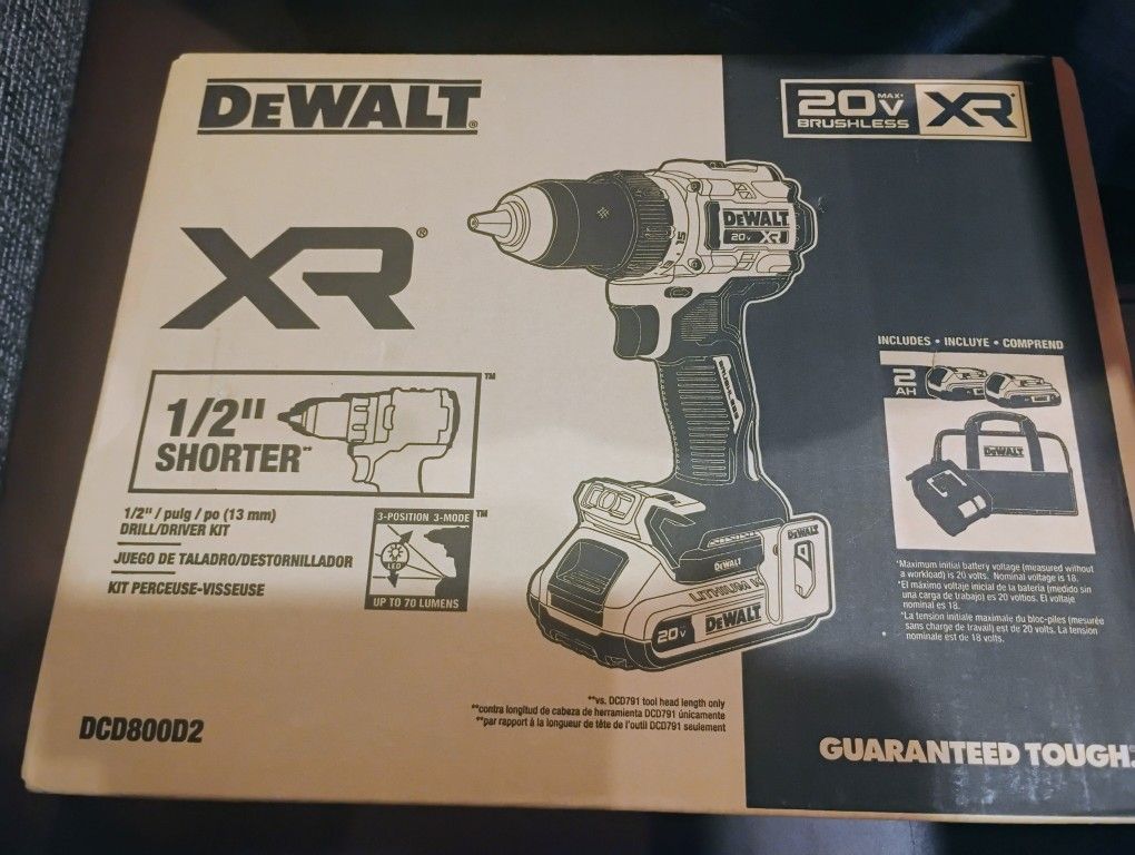 20v 1/2" Driver'/Drill Set w/ 2 Batteries and Bag