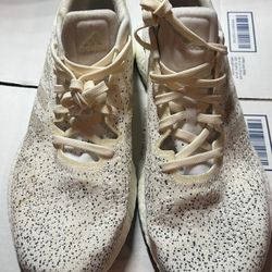 New Adidas PureBoost DPR Raw White Grey Womens Sneakers Size 9.5
