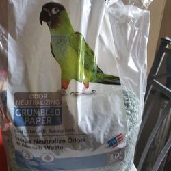 Free Crumbled Parrot Litter