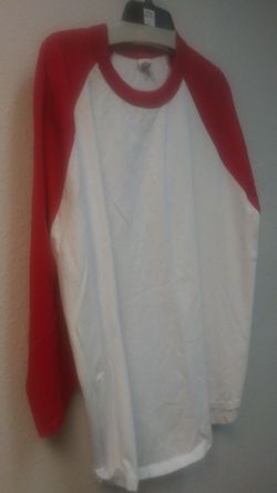 Red and white shirt (2X)