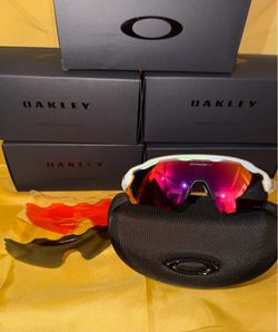 Oakley Sport