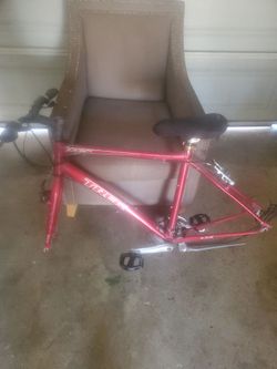 Trek 7.3 Fx bike frame