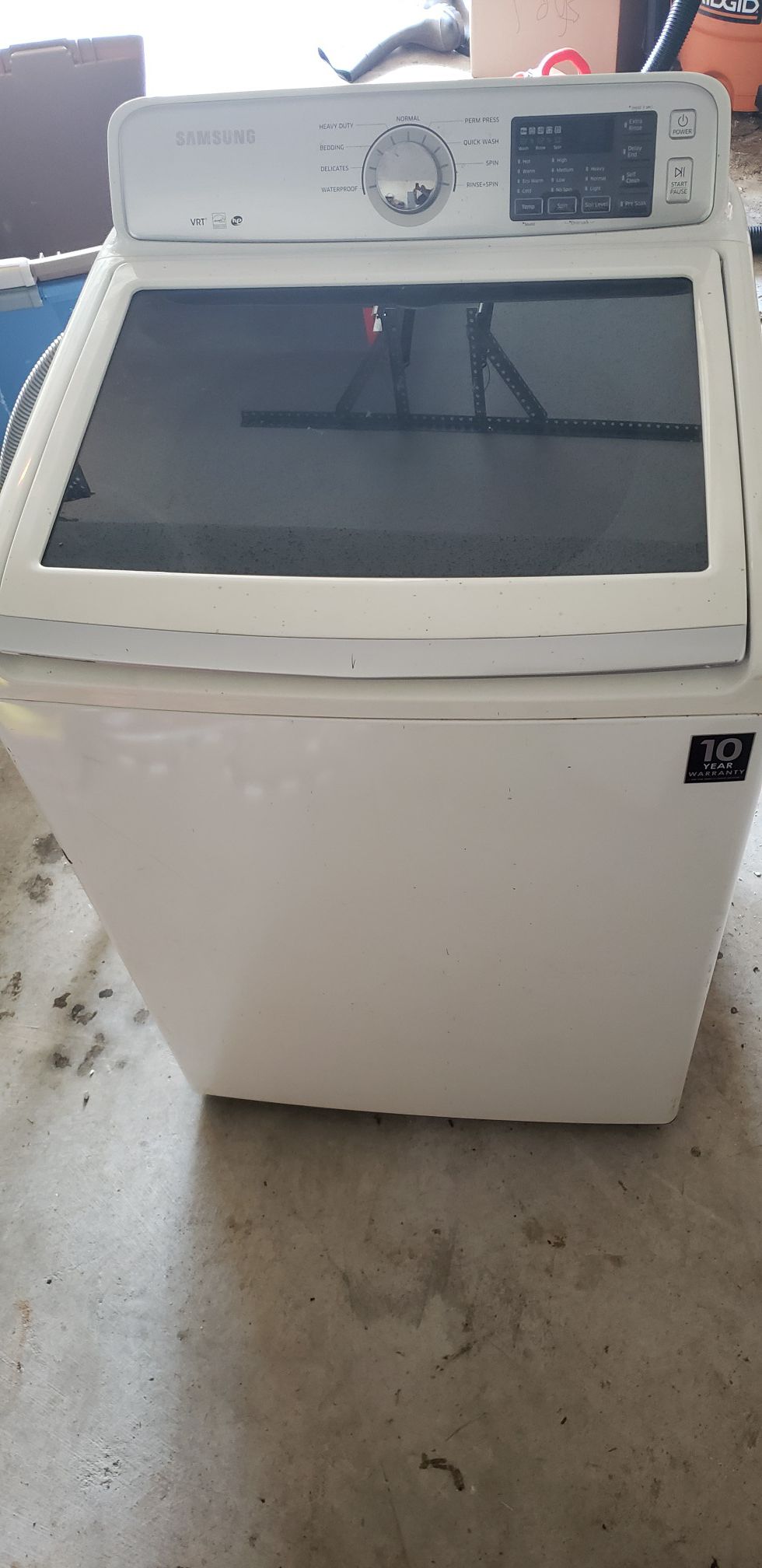Samsung high efficiency washer (no agitator)