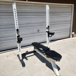 Weight bench/ bench press/ squat rack