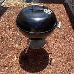 Weber Charcoal Grill 22 Inch