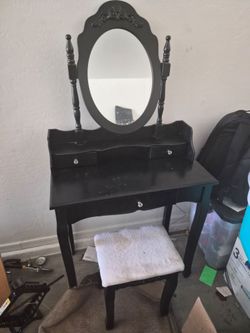 Small vanity $80