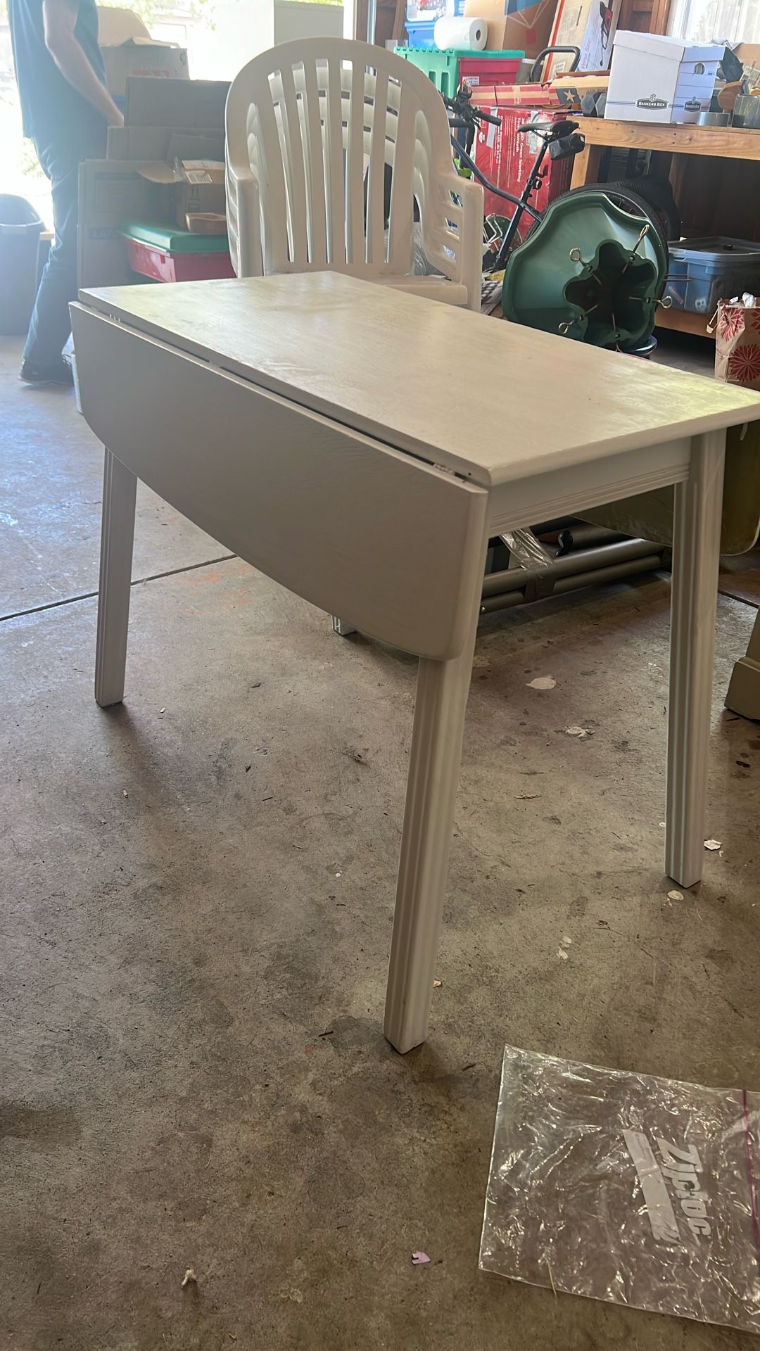 Free Table