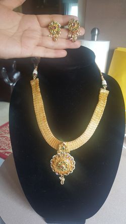 Gorgeous gold plated necklace set