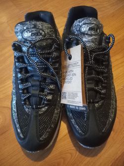 Woman's Nike Air Max