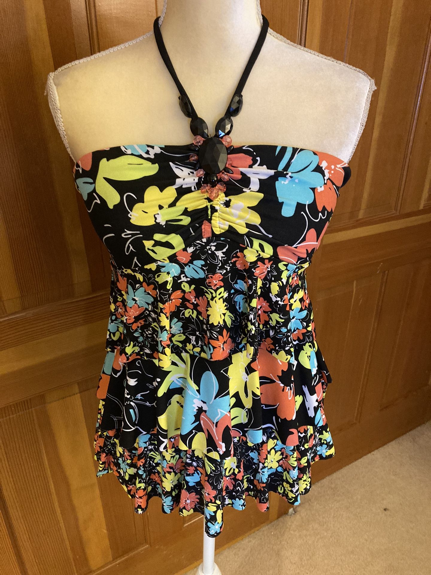 Women’s vintage Rampage Halter Top . Size Small