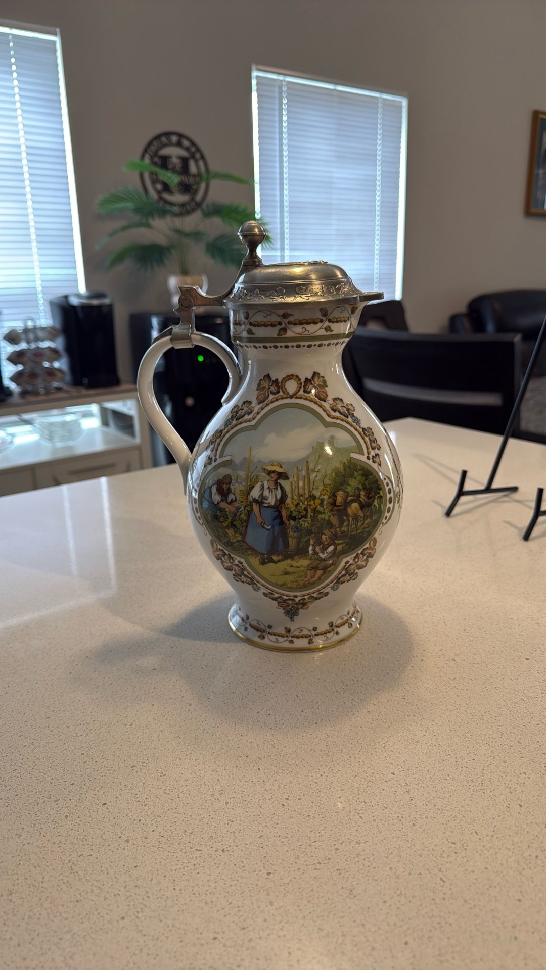1984 Weinlese Rupert Schneider Lidded 2L Porcelain German Wine Bottle Growler
