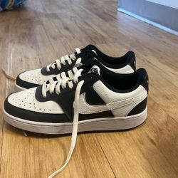 Nike Court Vision Low’s 