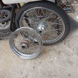 Harley Davidson Wheel Set