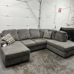 (Free Delivery) New Double Chaise Sectional Sofa Couch