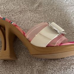 Women’s Shoes